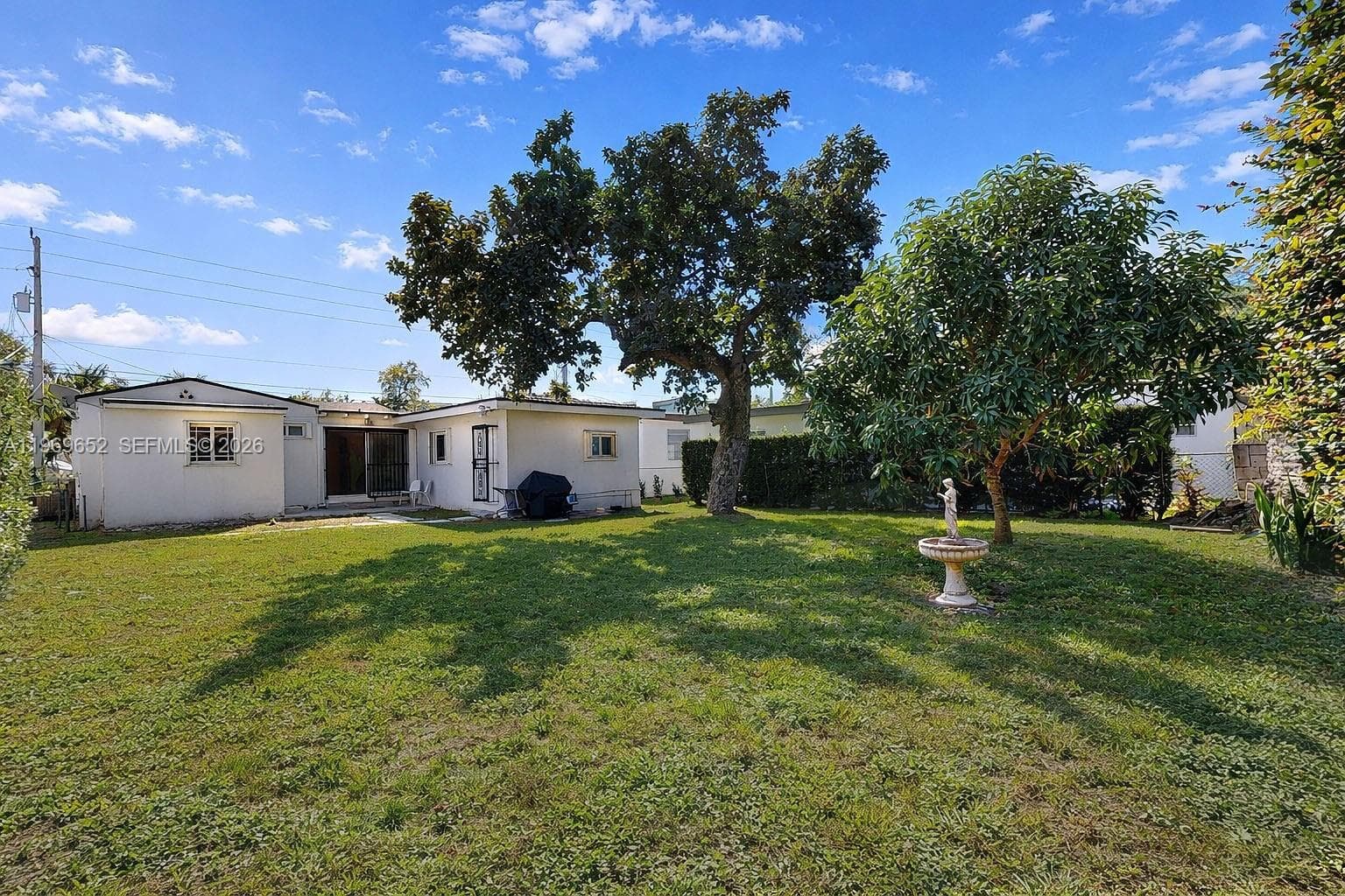 1611 SW 21st St, Miami FL 33145 — 54