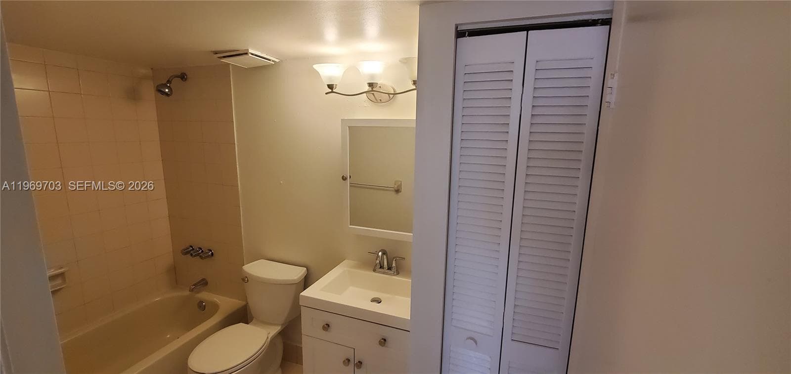 995 SW 84th Ave # 218, Miami FL 33144 — 27
