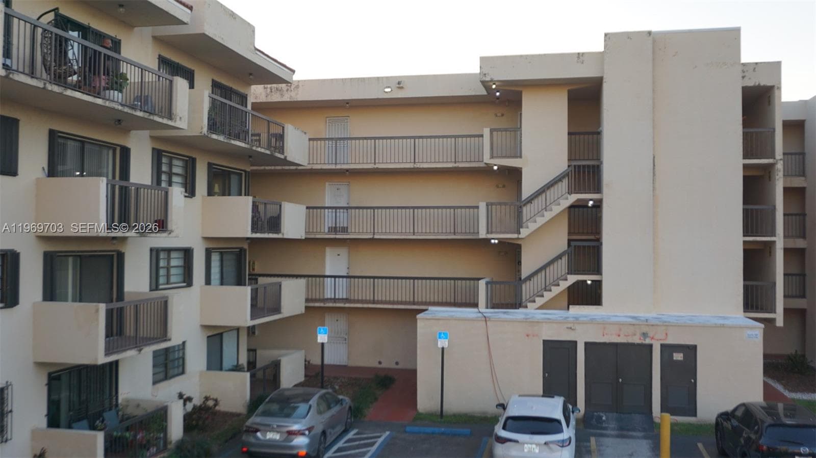 995 SW 84th Ave # 218, Miami FL 33144 — 1