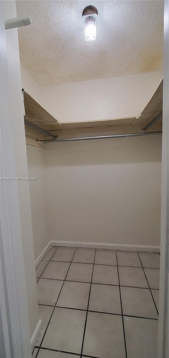 995 SW 84th Ave # 218, Miami FL 33144 — 24