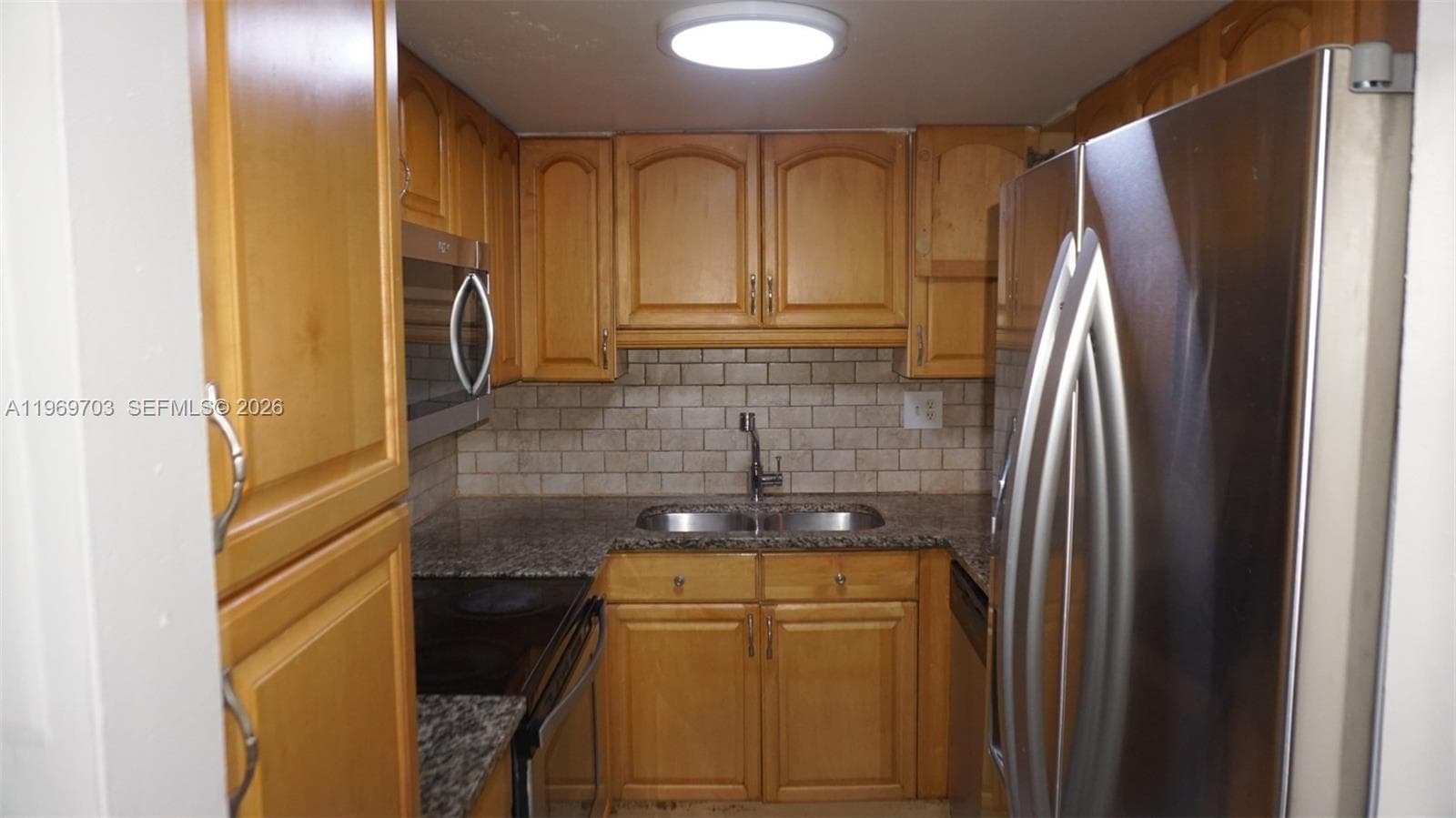 995 SW 84th Ave # 218, Miami FL 33144 — 18