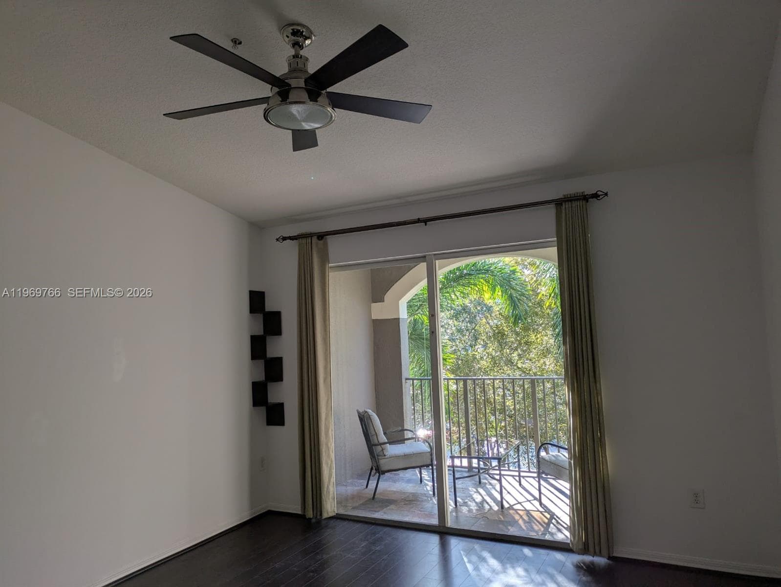 6831 SW 44th St # 302, Miami FL 33155 — 5