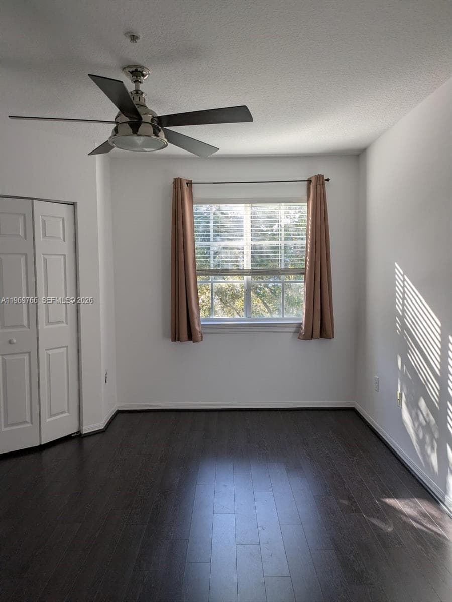 6831 SW 44th St # 302, Miami FL 33155 — 14