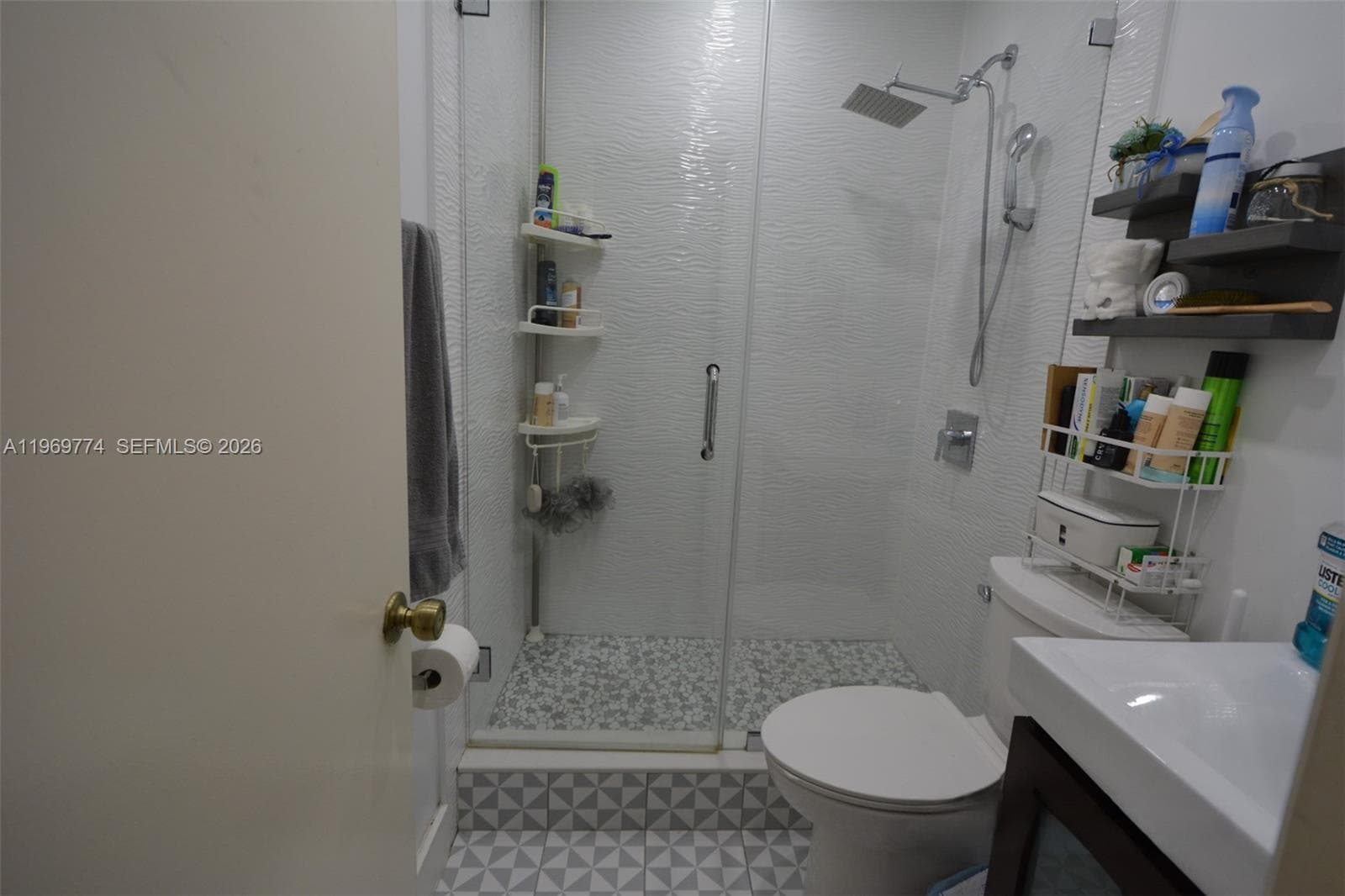890 E 38th St, Hialeah FL 33013 — 12