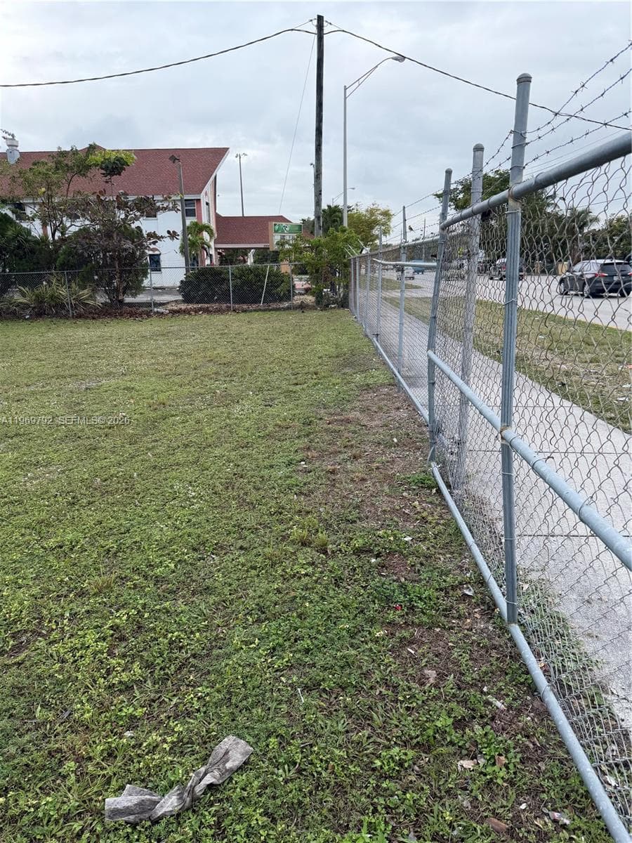 752 Opa Locka Blvd, Miami FL 33168 — 5