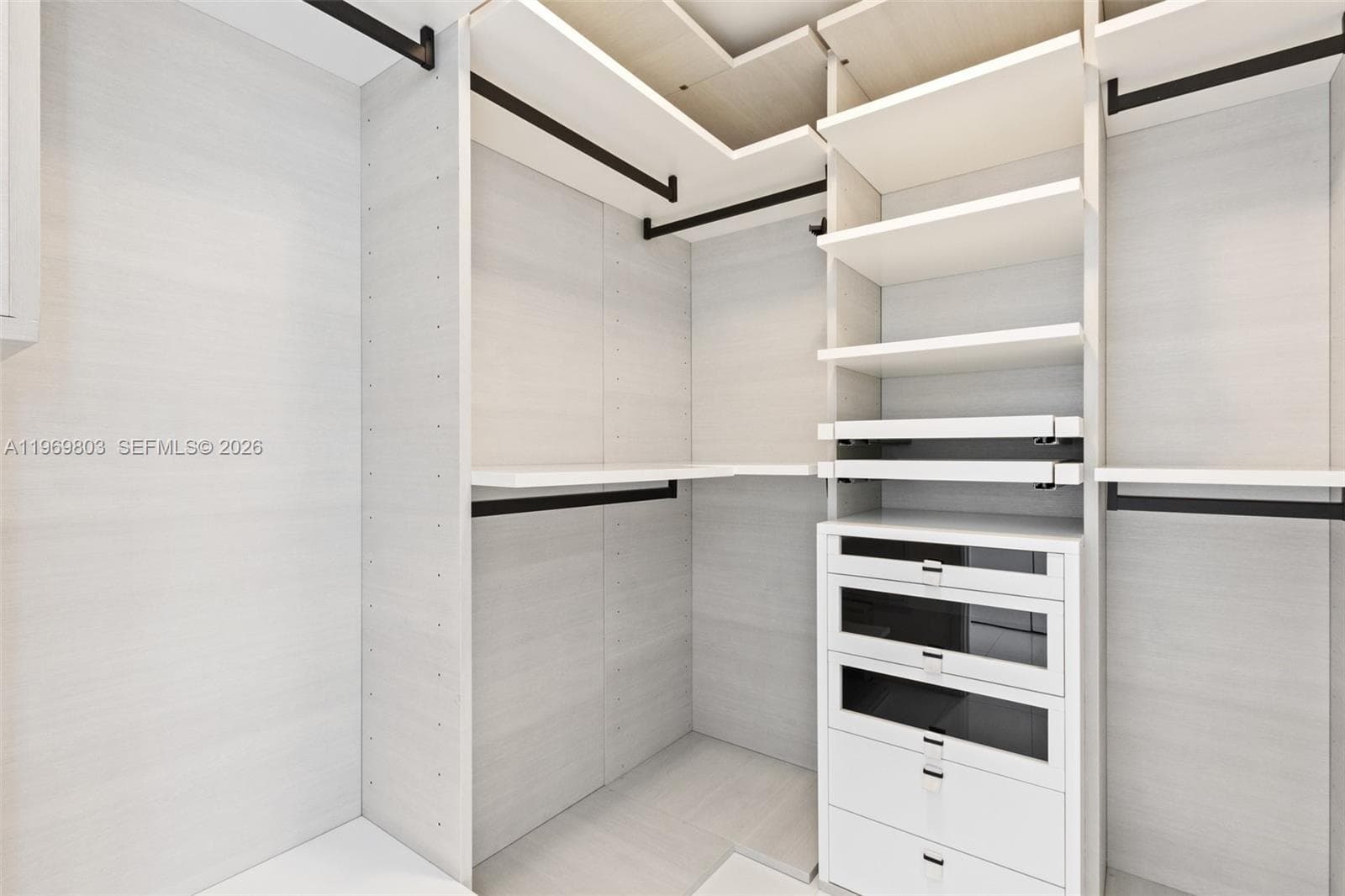 300 Sunny Isles Blvd # 2405, Sunny Isles Beach FL 33160 — 22