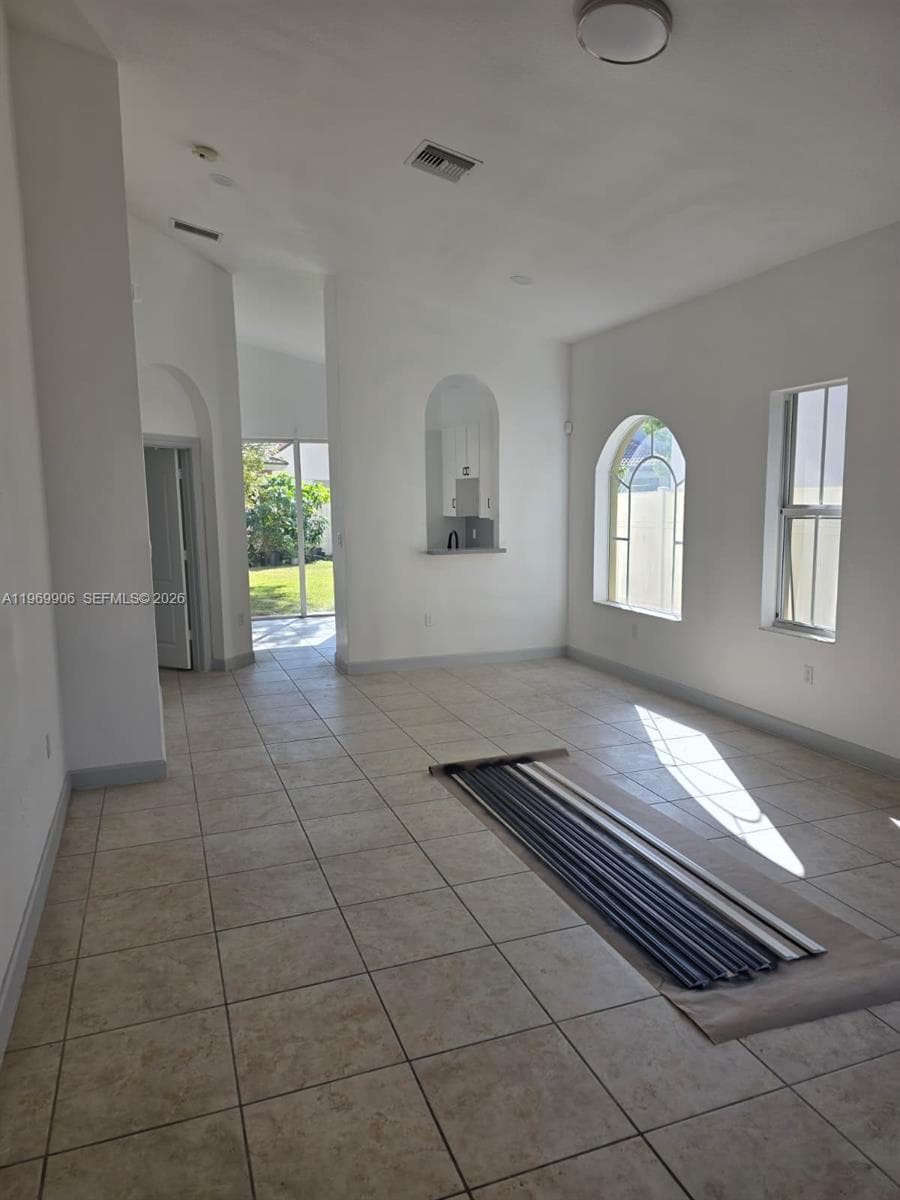 3930 NE 12th Dr, Homestead FL 33033 — 11