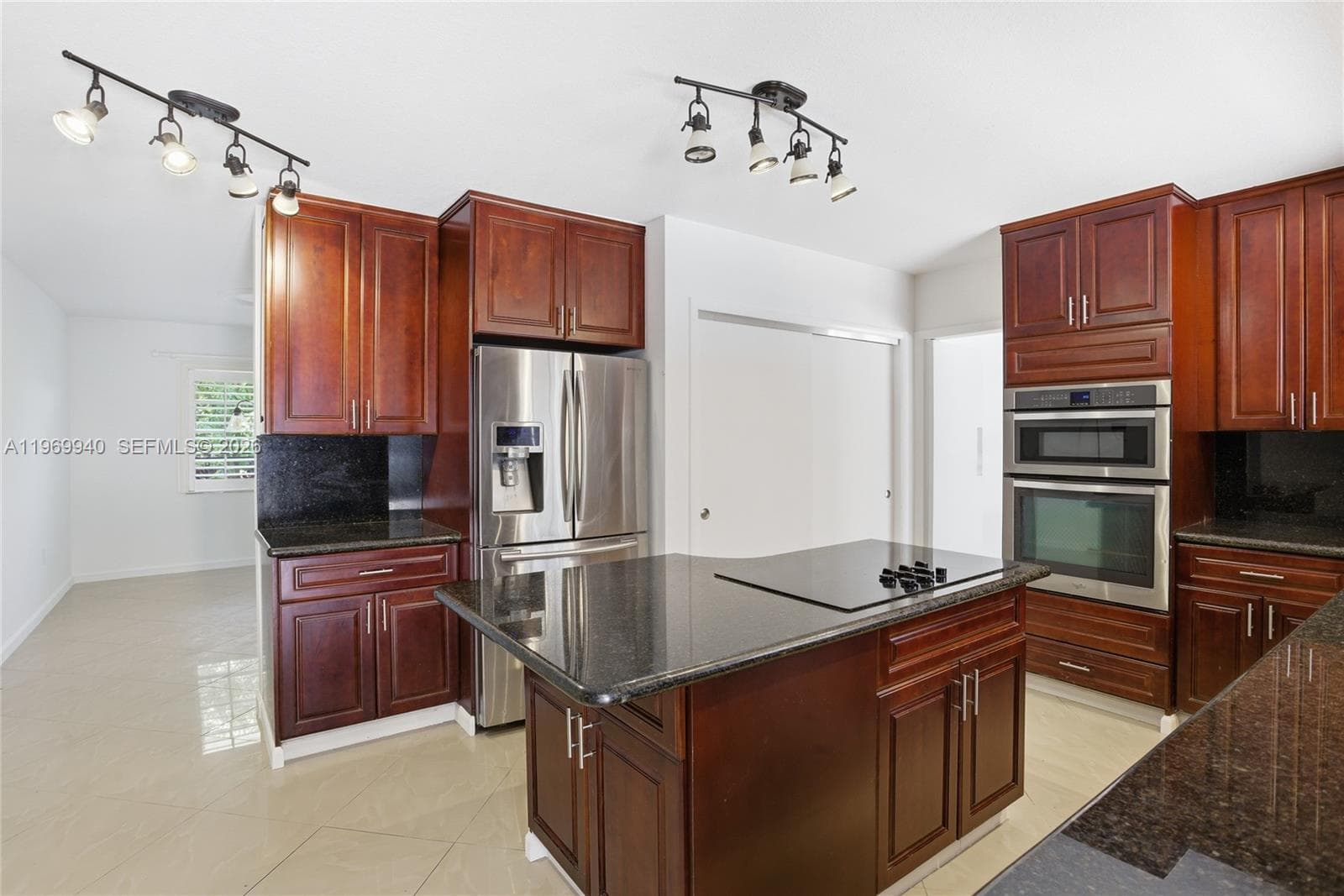 14721 SW 67th Ave, Coral Gables FL 33158 — 15
