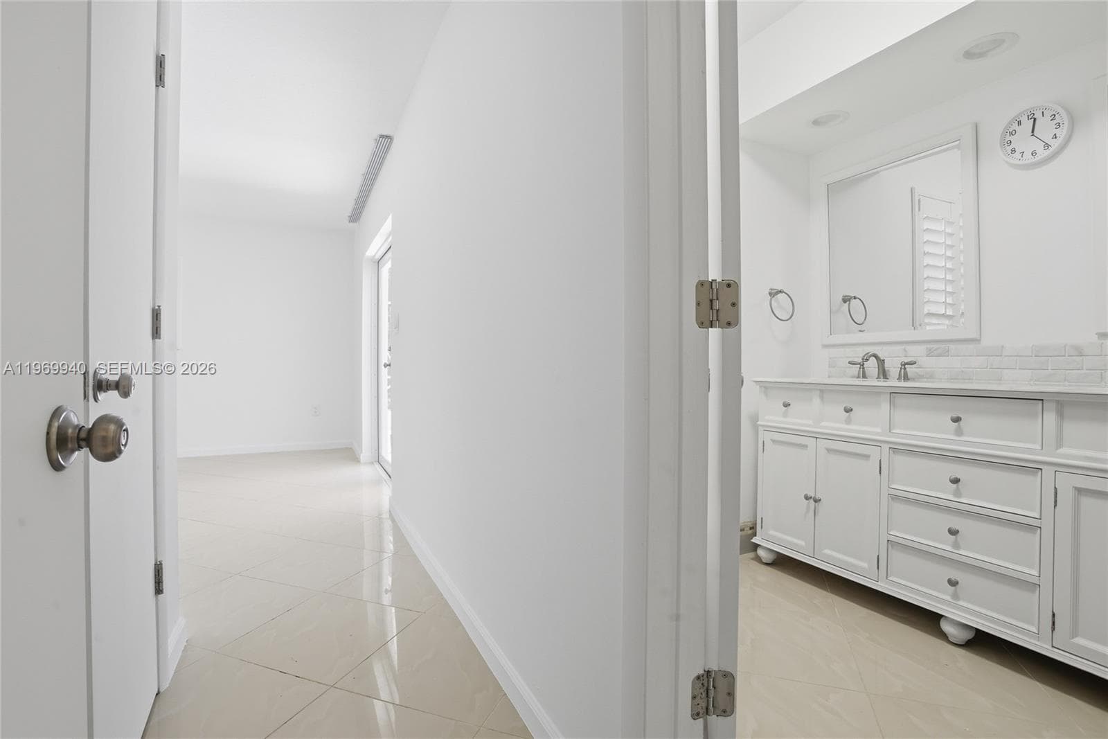 14721 SW 67th Ave, Coral Gables FL 33158 — 19