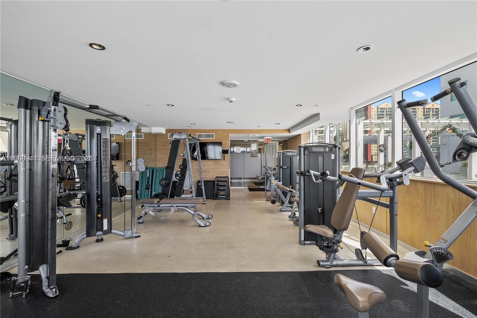 400 Sunny Isles Blvd # 2004, Sunny Isles Beach FL 33160 — 27