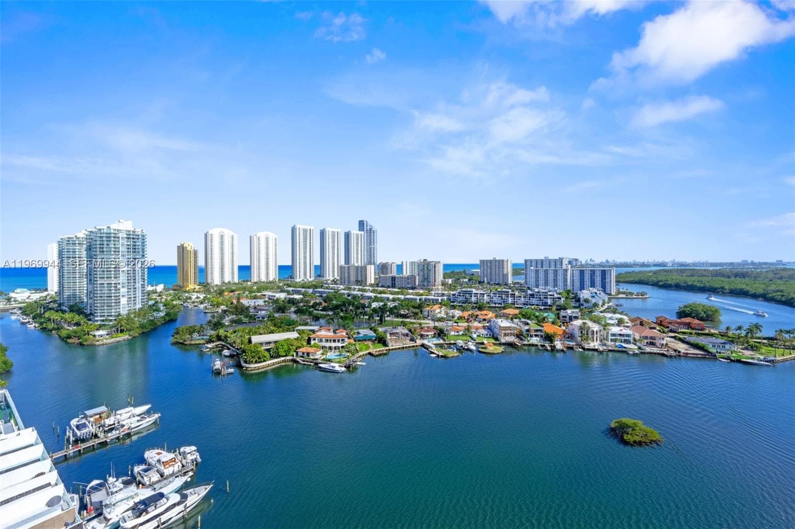 400 Sunny Isles Blvd # 2004, Sunny Isles Beach FL 33160 — 2