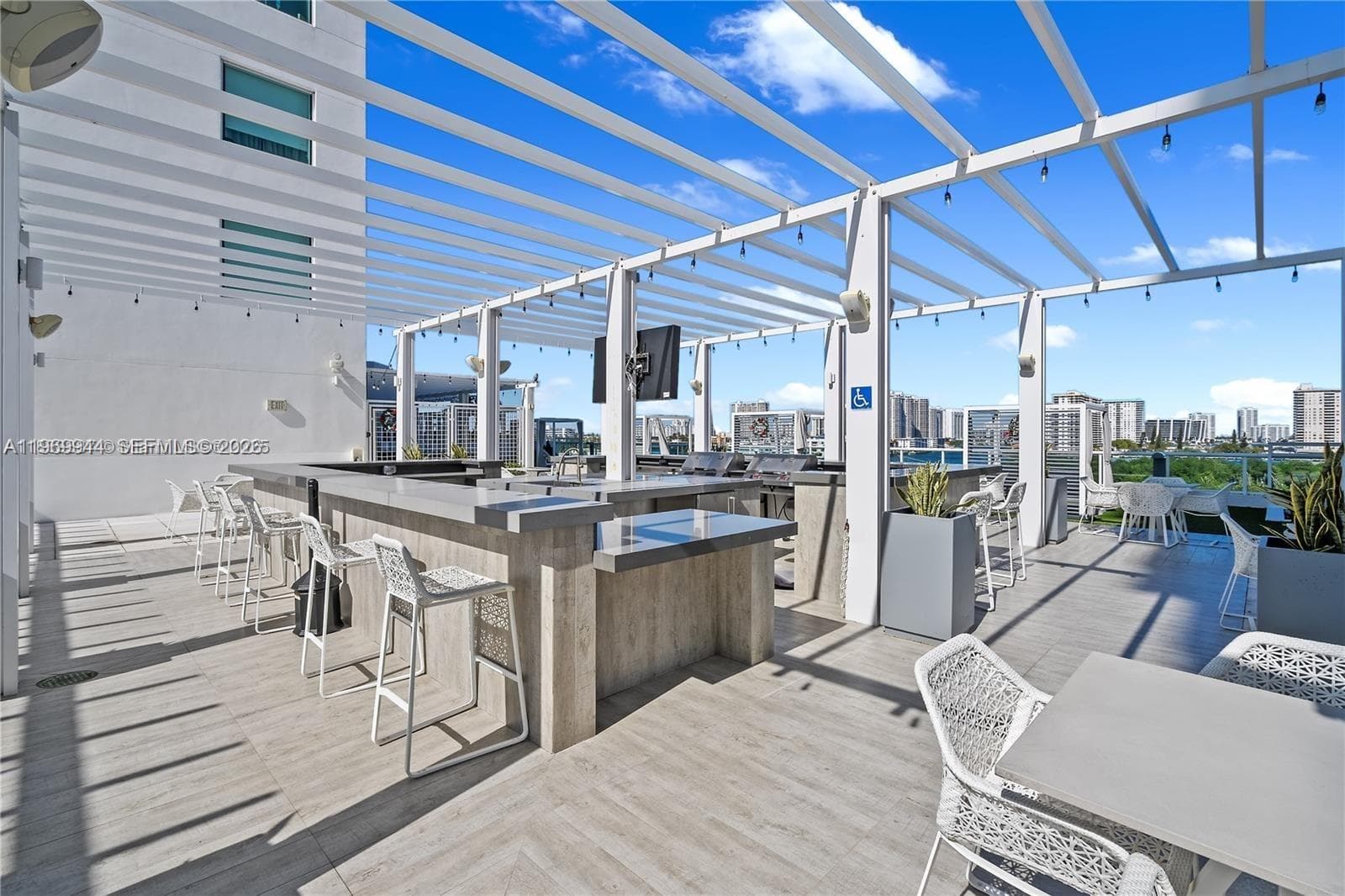 400 Sunny Isles Blvd # 2004, Sunny Isles Beach FL 33160 — 31
