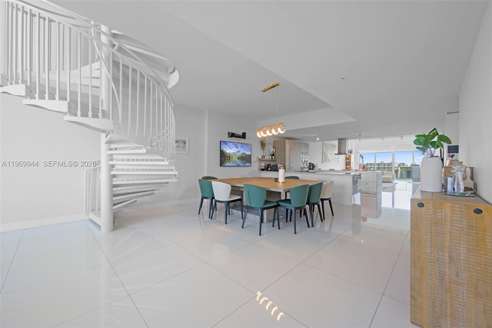 400 Sunny Isles Blvd # 2004, Sunny Isles Beach FL 33160 — 8