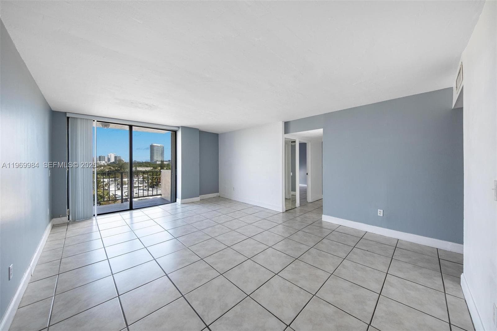 2350 NE 135th St # 811, North Miami FL 33181 — 13
