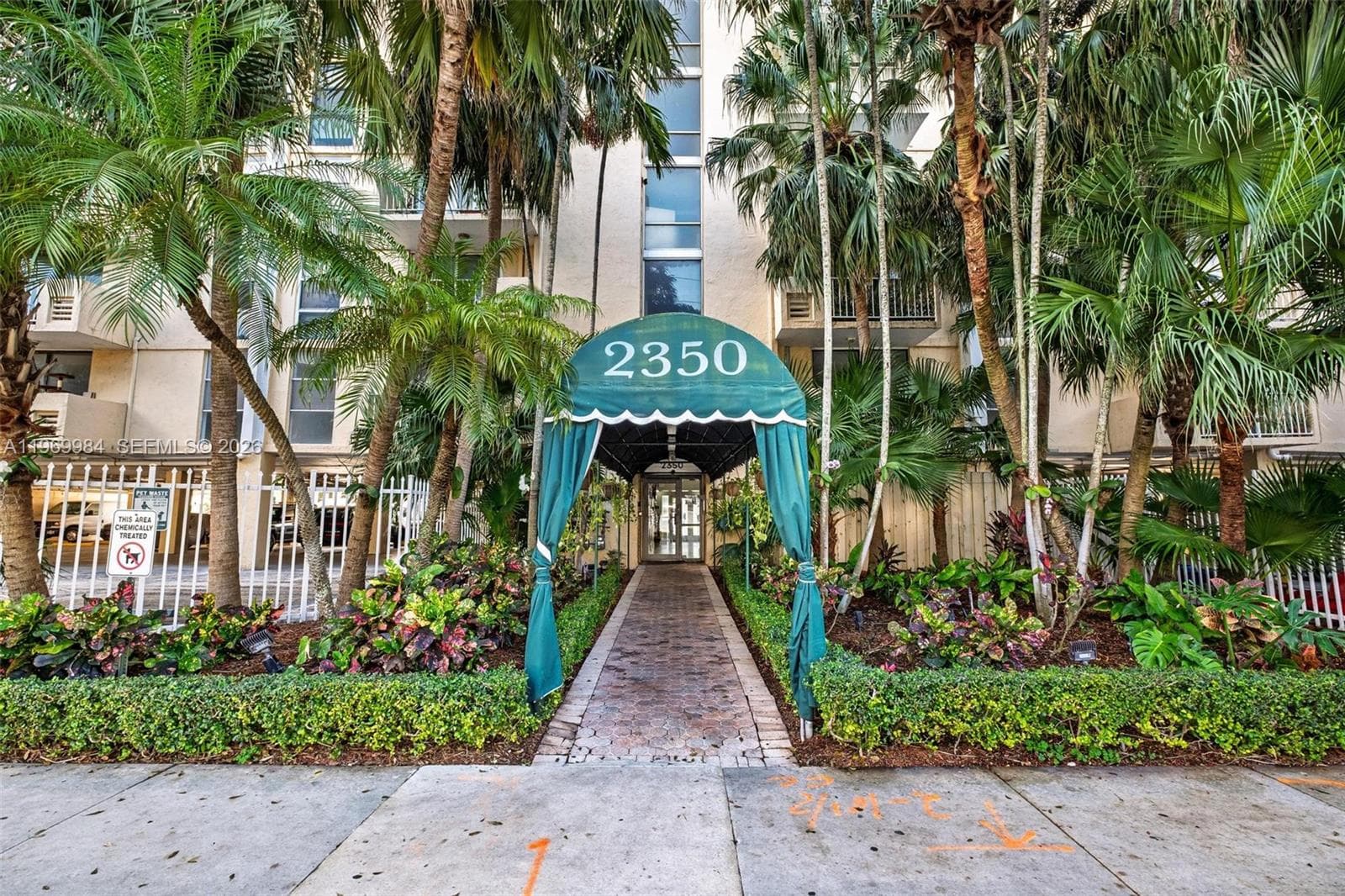2350 NE 135th St # 811, North Miami FL 33181 — 8