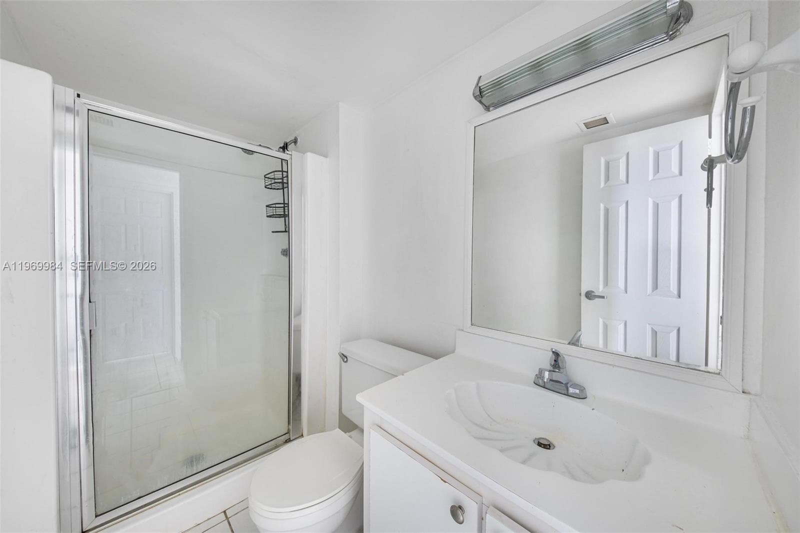 2350 NE 135th St # 811, North Miami FL 33181 — 25