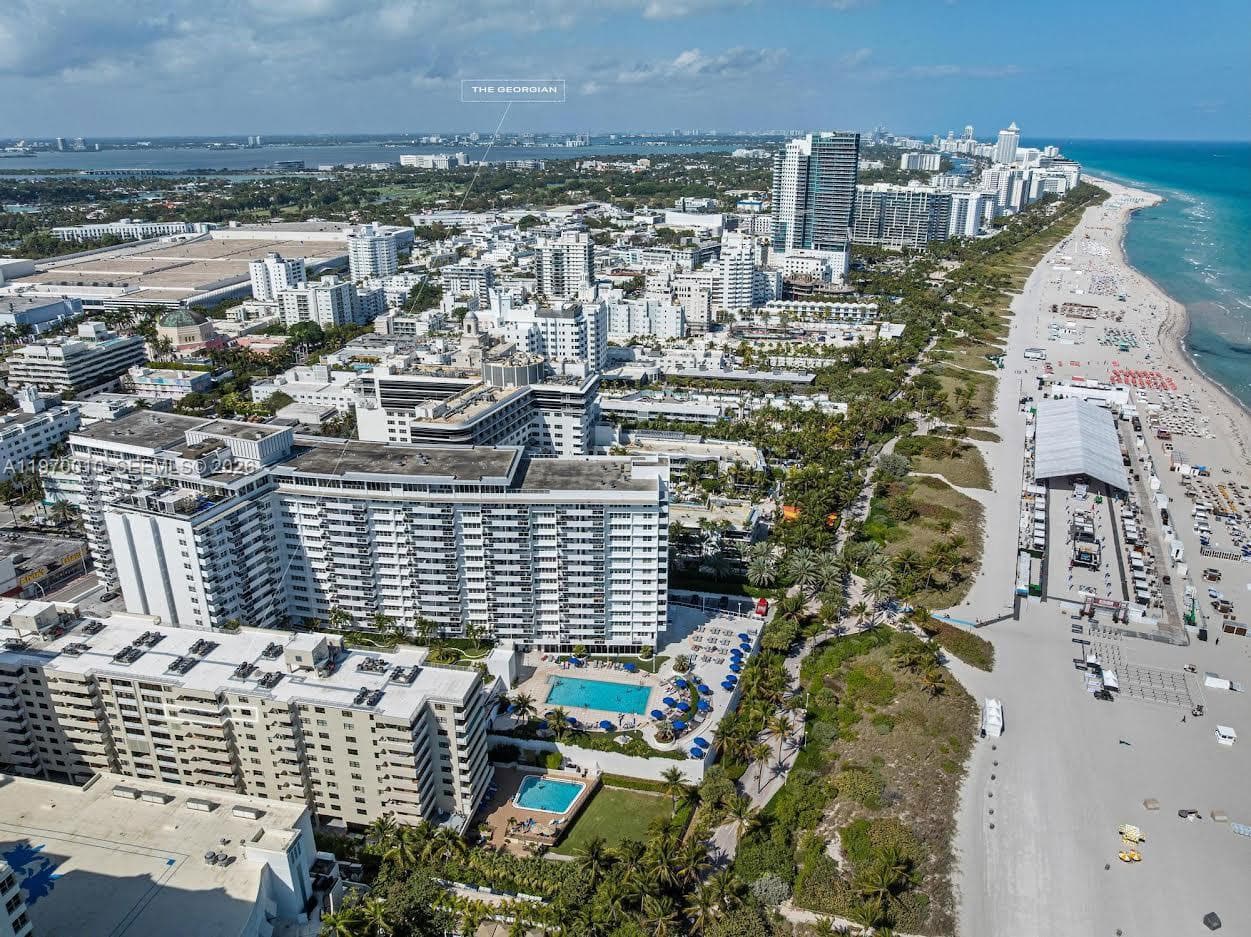 1623 Collins Ave, Miami Beach FL 33139 — 47