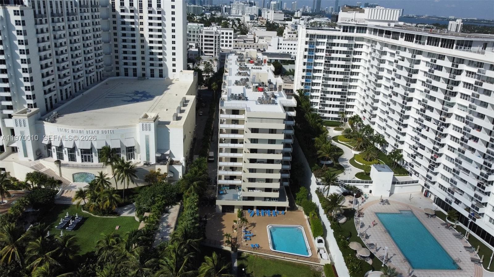 1623 Collins Ave, Miami Beach FL 33139 — 44