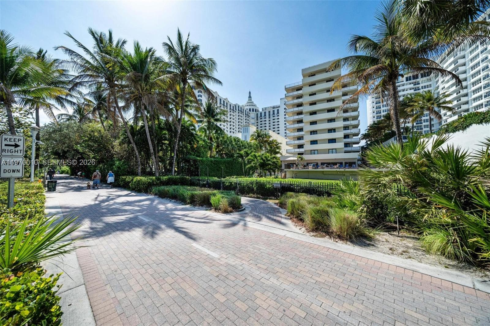 1623 Collins Ave, Miami Beach FL 33139 — 31