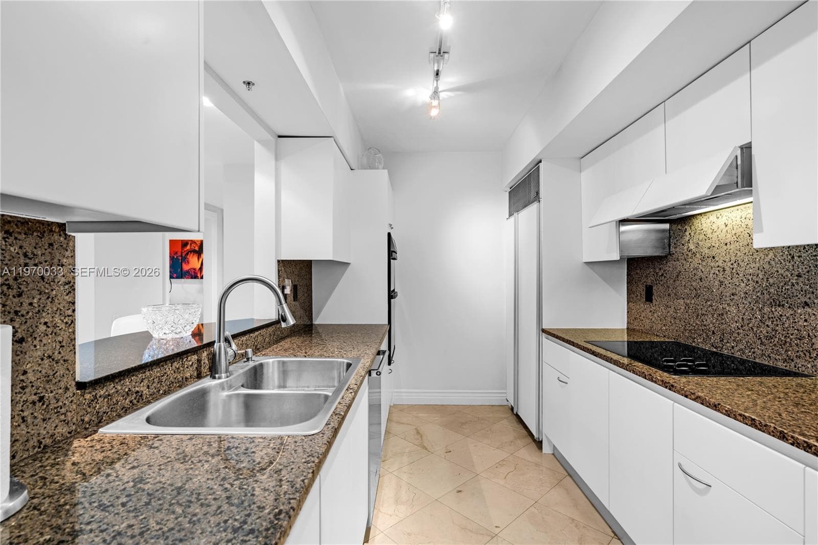 1500 Ocean Dr # 704, Miami Beach FL 33139 — 9
