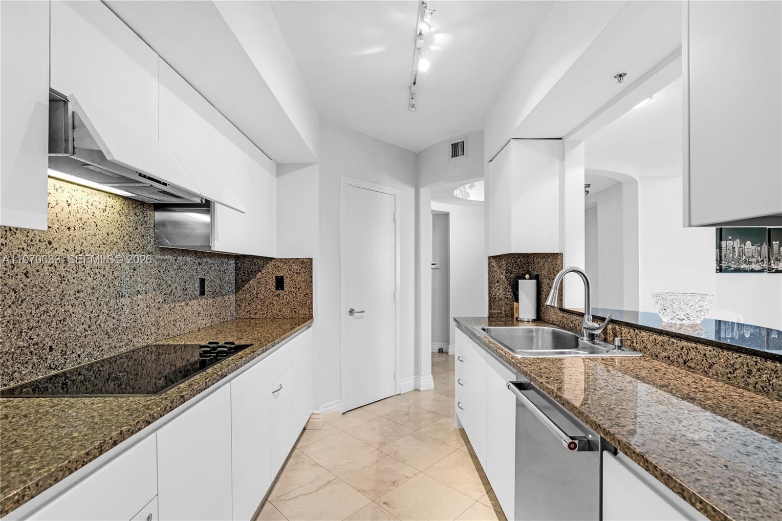 1500 Ocean Dr # 704, Miami Beach FL 33139 — 10