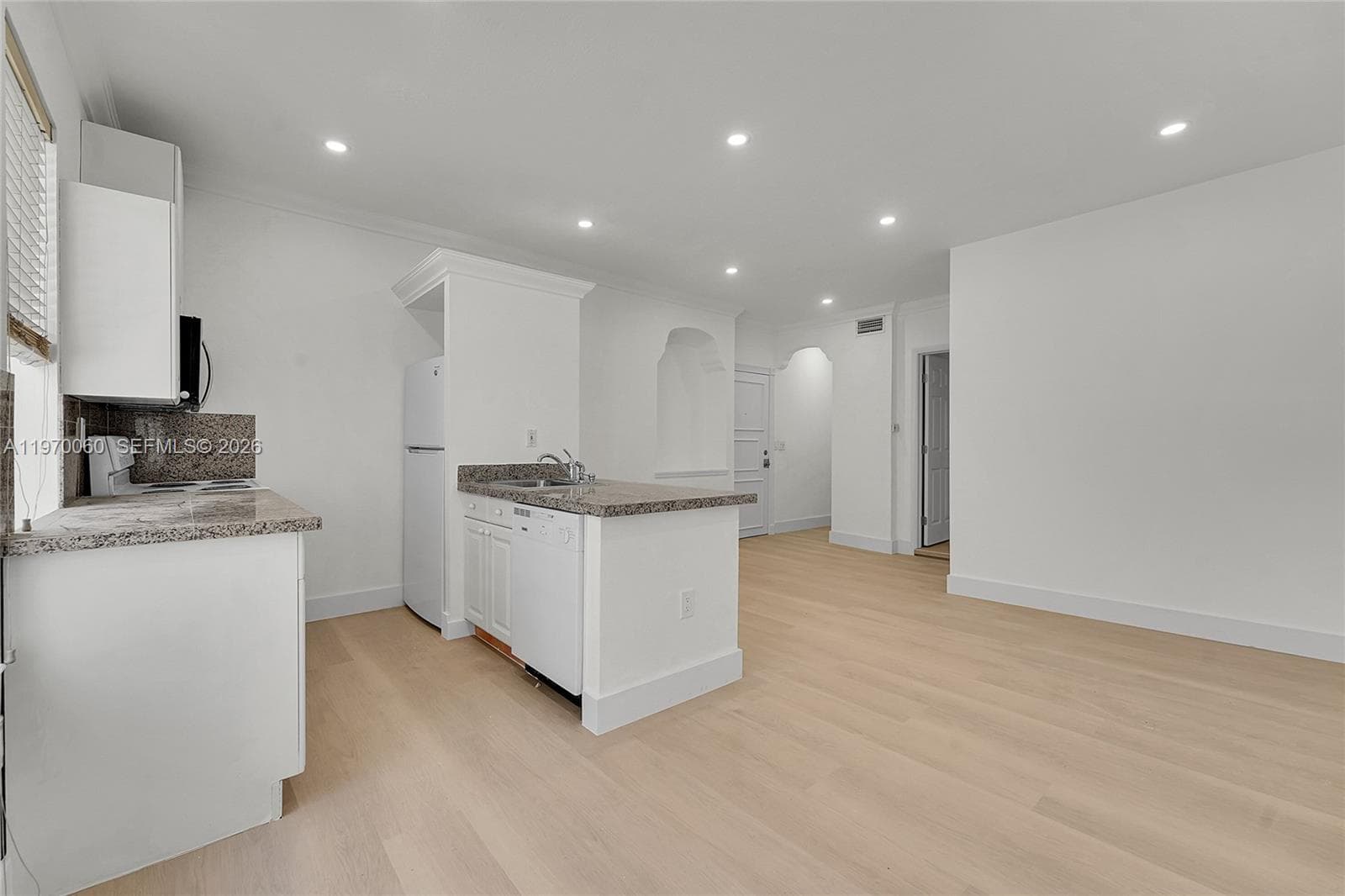 1027 Pennsylvania Ave # 103, Miami Beach FL 33139 — 3