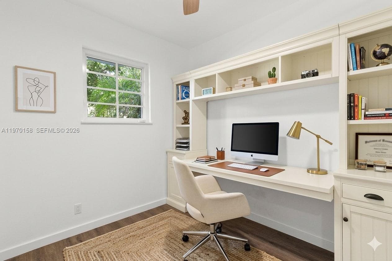 1009 Meridian Ave # 14, Miami Beach FL 33139 — 22