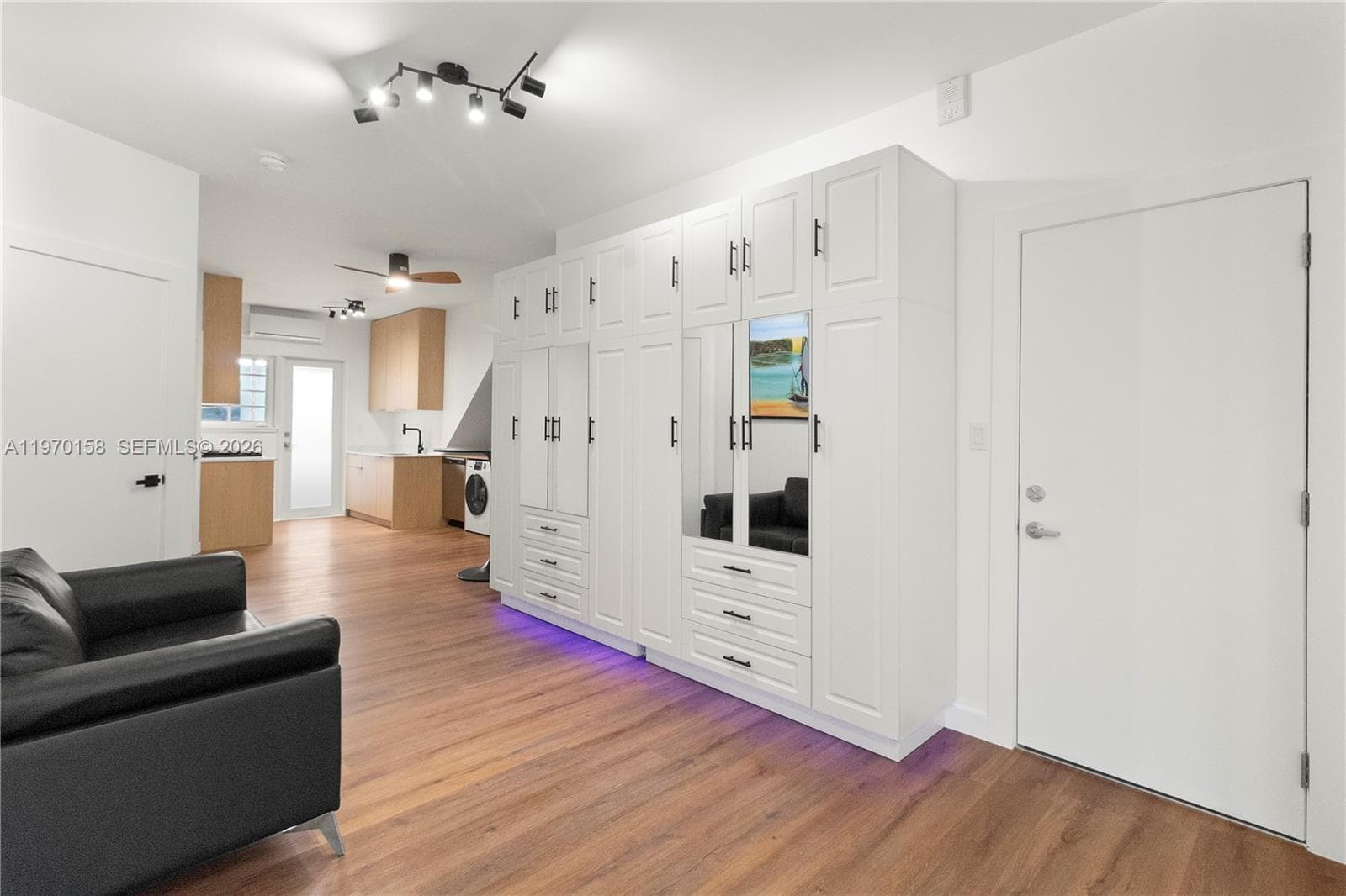 1009 Meridian Ave # 14, Miami Beach FL 33139 — 7