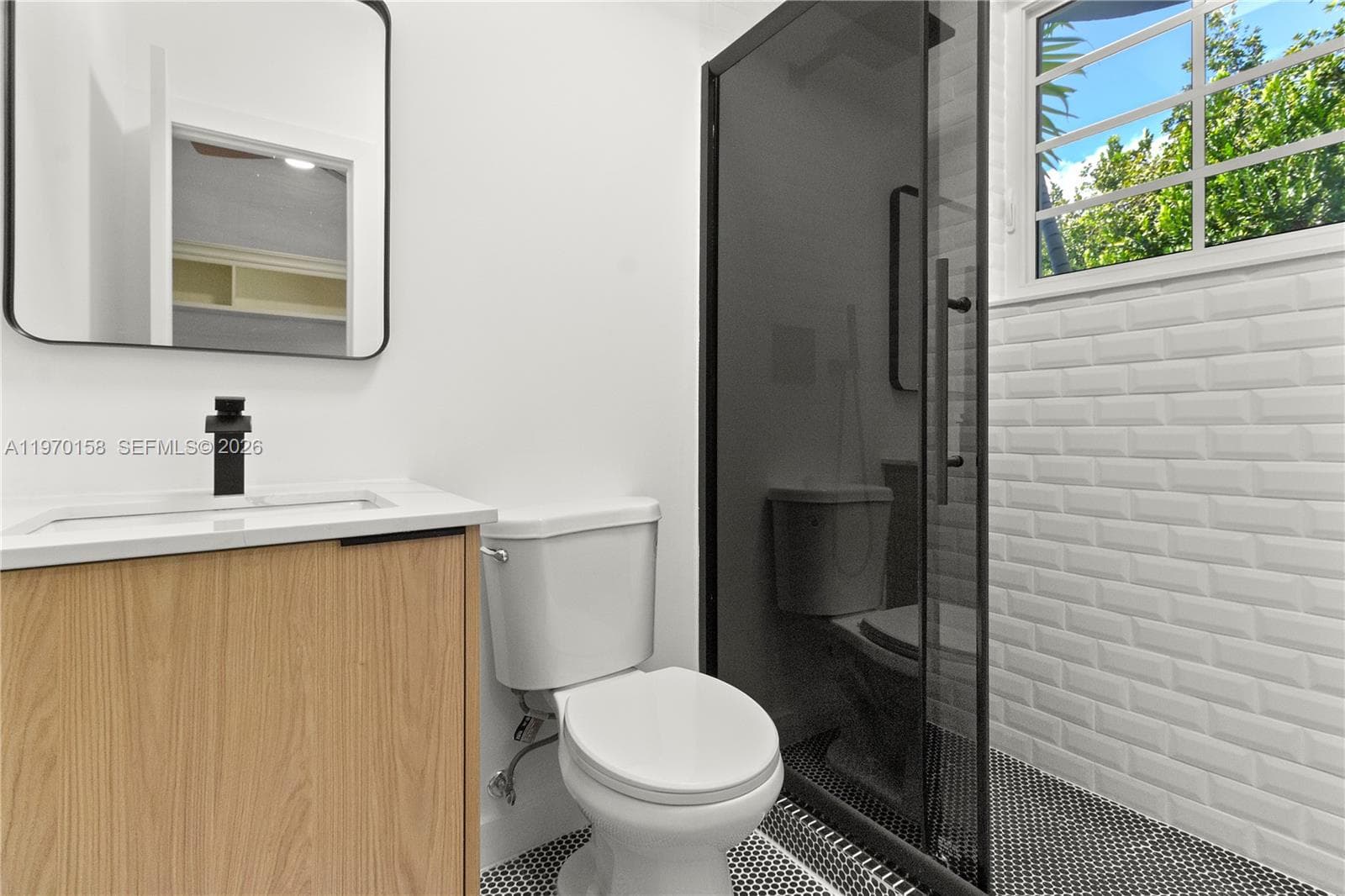 1009 Meridian Ave # 14, Miami Beach FL 33139 — 25
