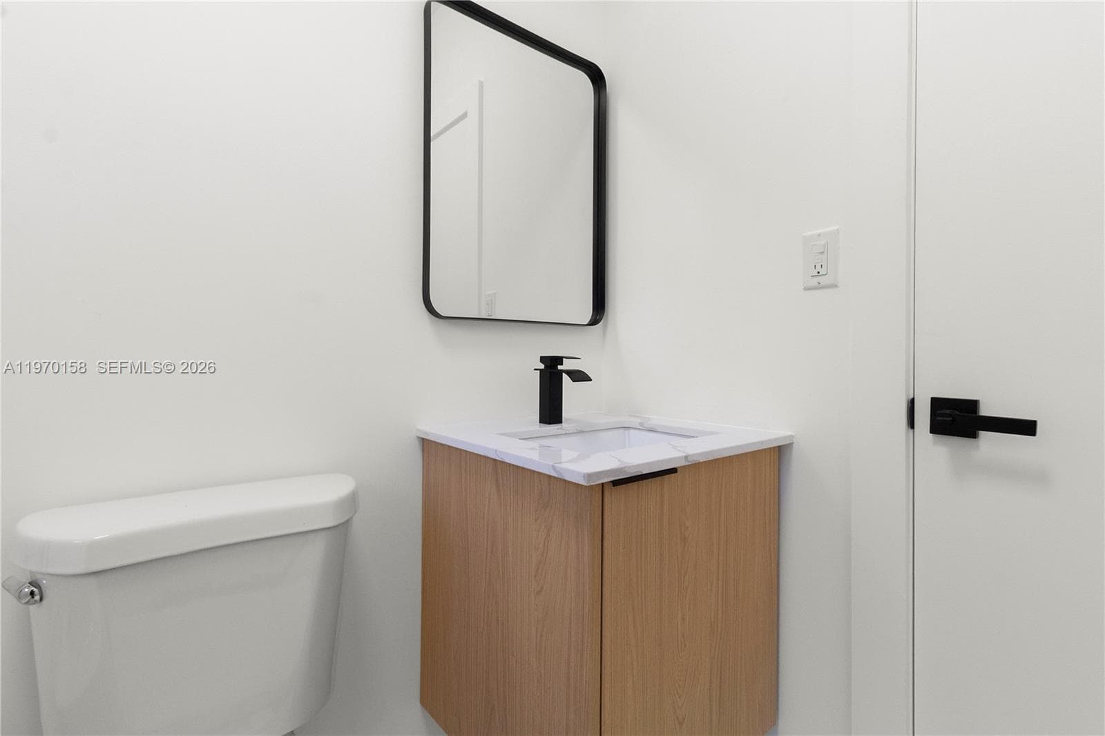 1009 Meridian Ave # 14, Miami Beach FL 33139 — 21