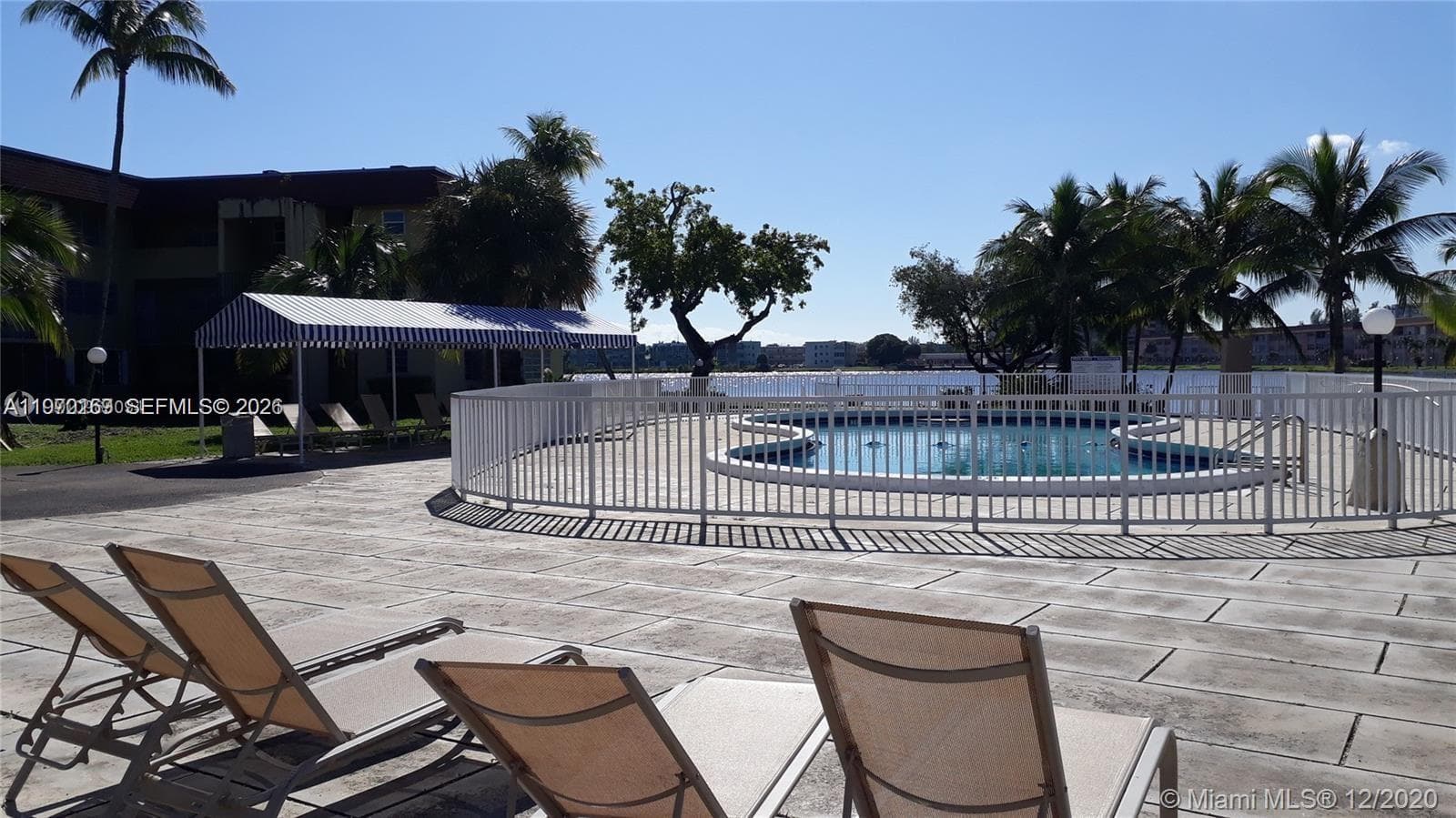1540 NE 191st St # 244, Miami FL 33179 — 17