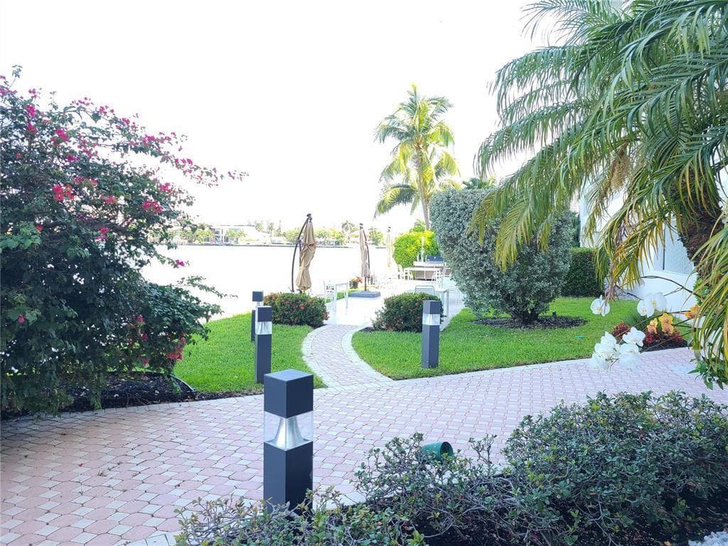 18260 N Bay Road # 304, Sunny Isles Beach FL 33160 — 45