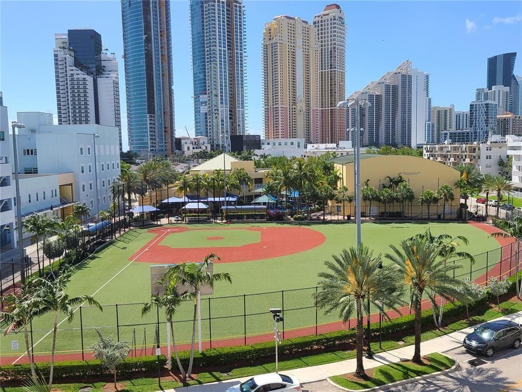 18260 N Bay Road # 304, Sunny Isles Beach FL 33160 — 51