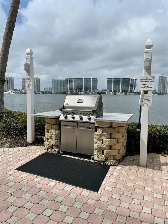 18260 N Bay Road # 304, Sunny Isles Beach FL 33160 — 44