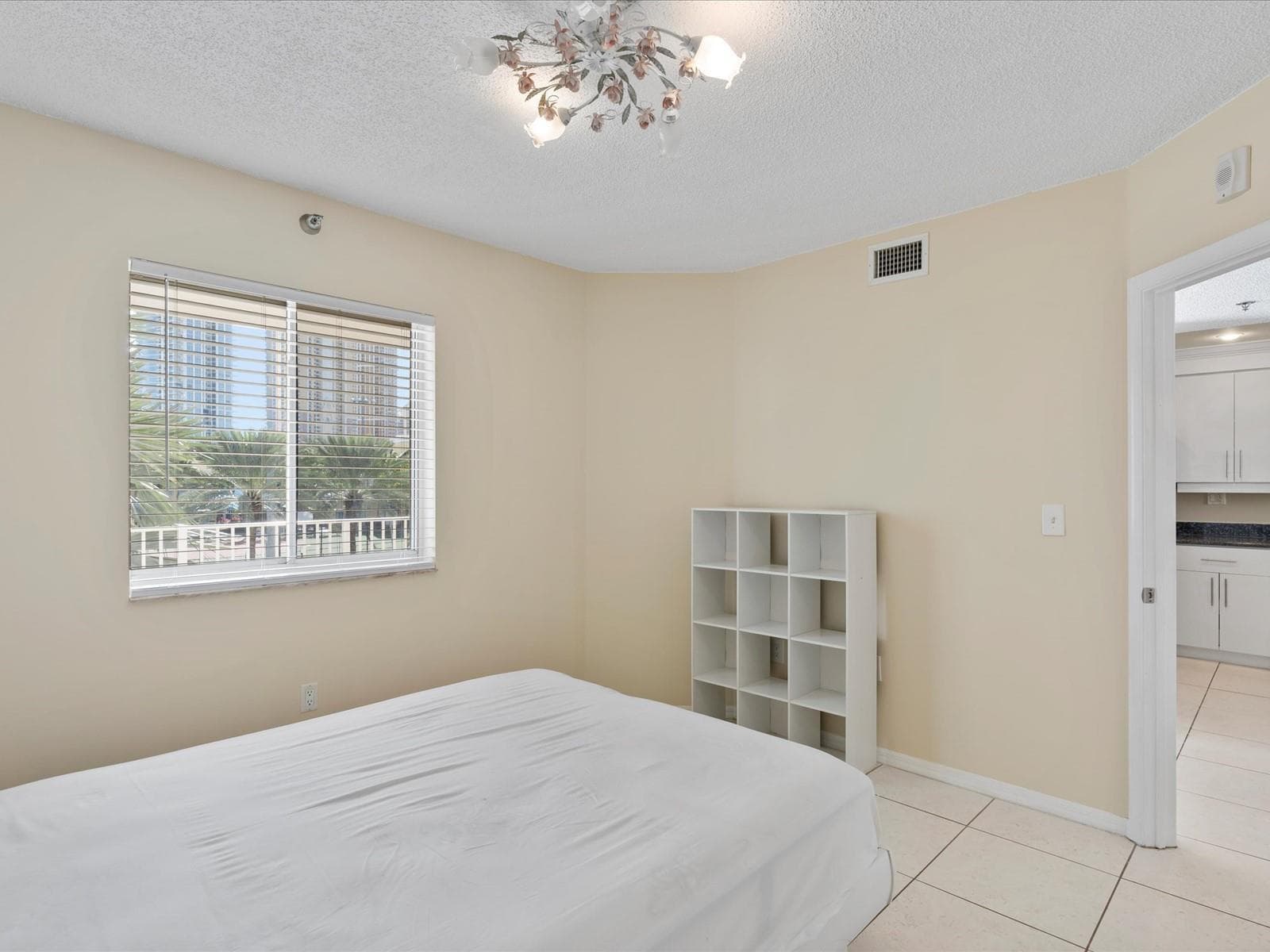 18260 N Bay Road # 304, Sunny Isles Beach FL 33160 — 31