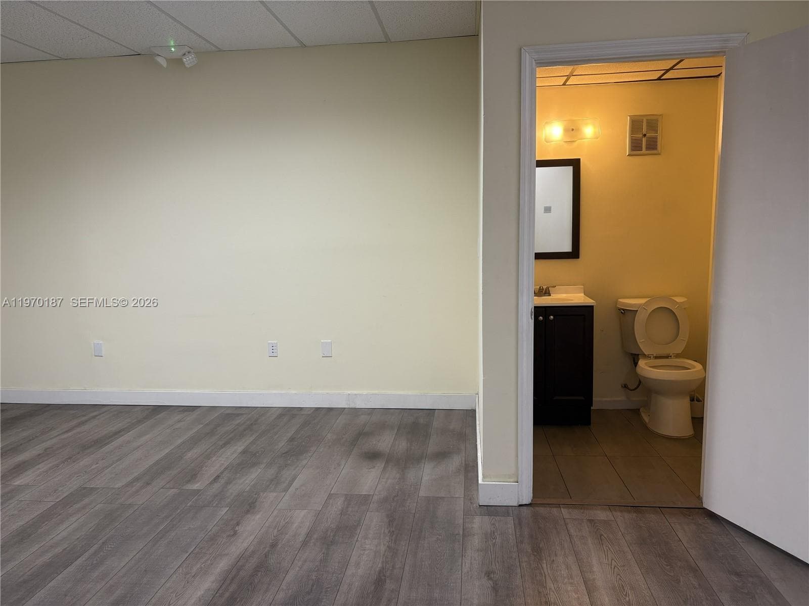 7311 NW 12th St # 25, Miami FL 33126 — 1