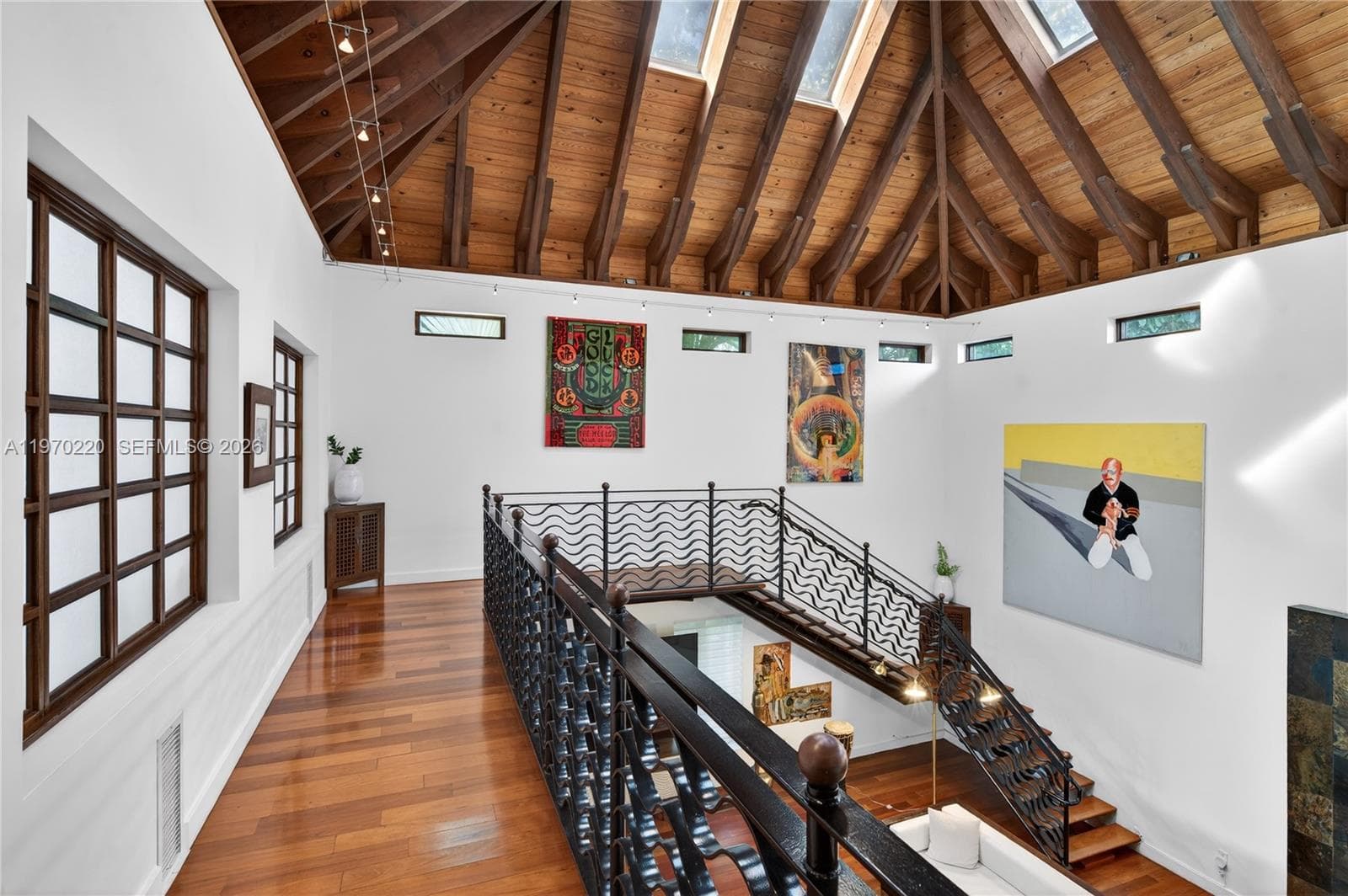 14 W San Marino Dr, Miami Beach FL 33139 — 34