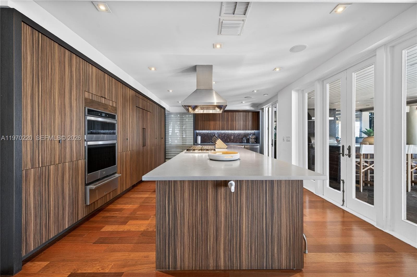 14 W San Marino Dr, Miami Beach FL 33139 — 51