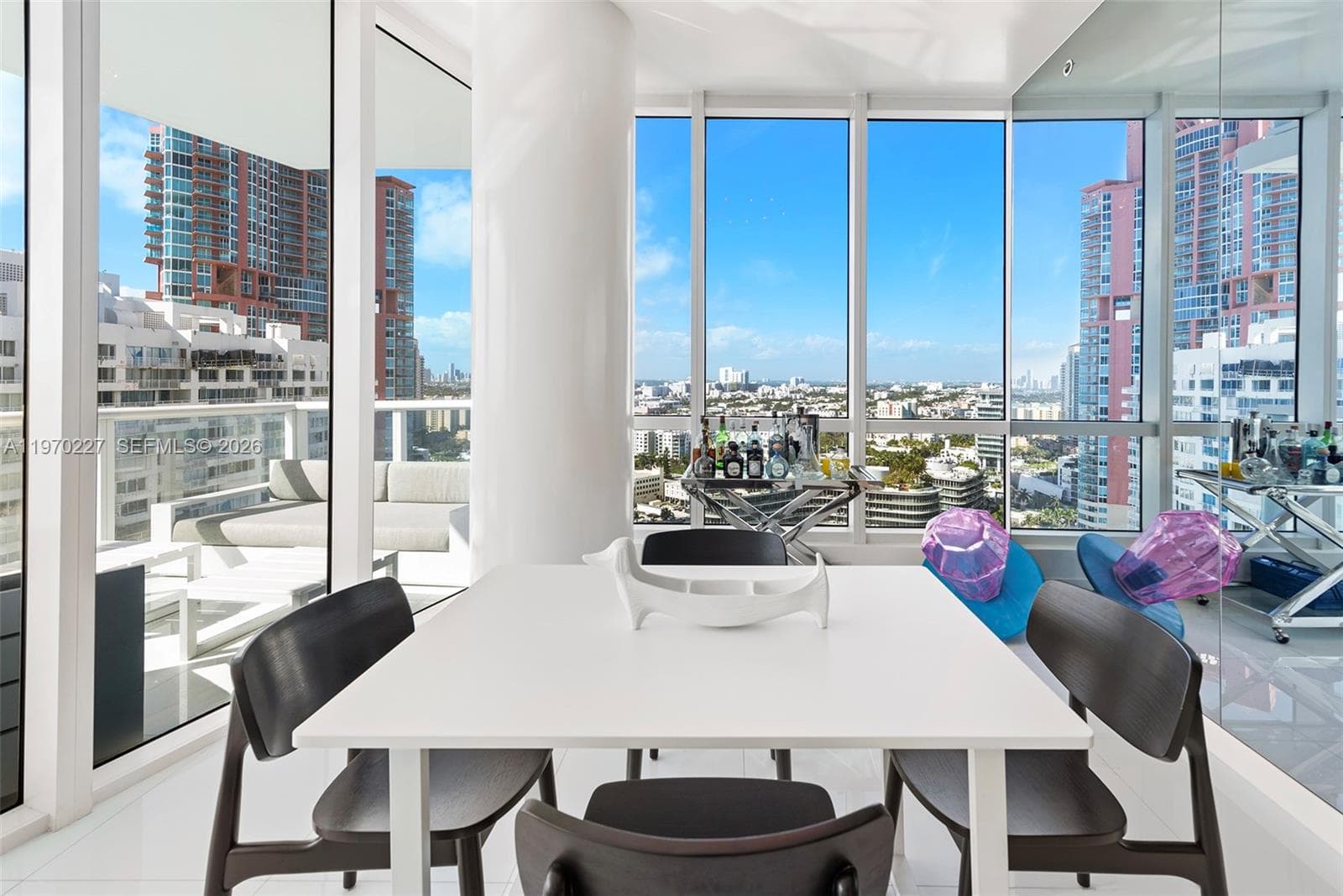 100 S Pointe Dr # 2101, Miami Beach FL 33139 — 12