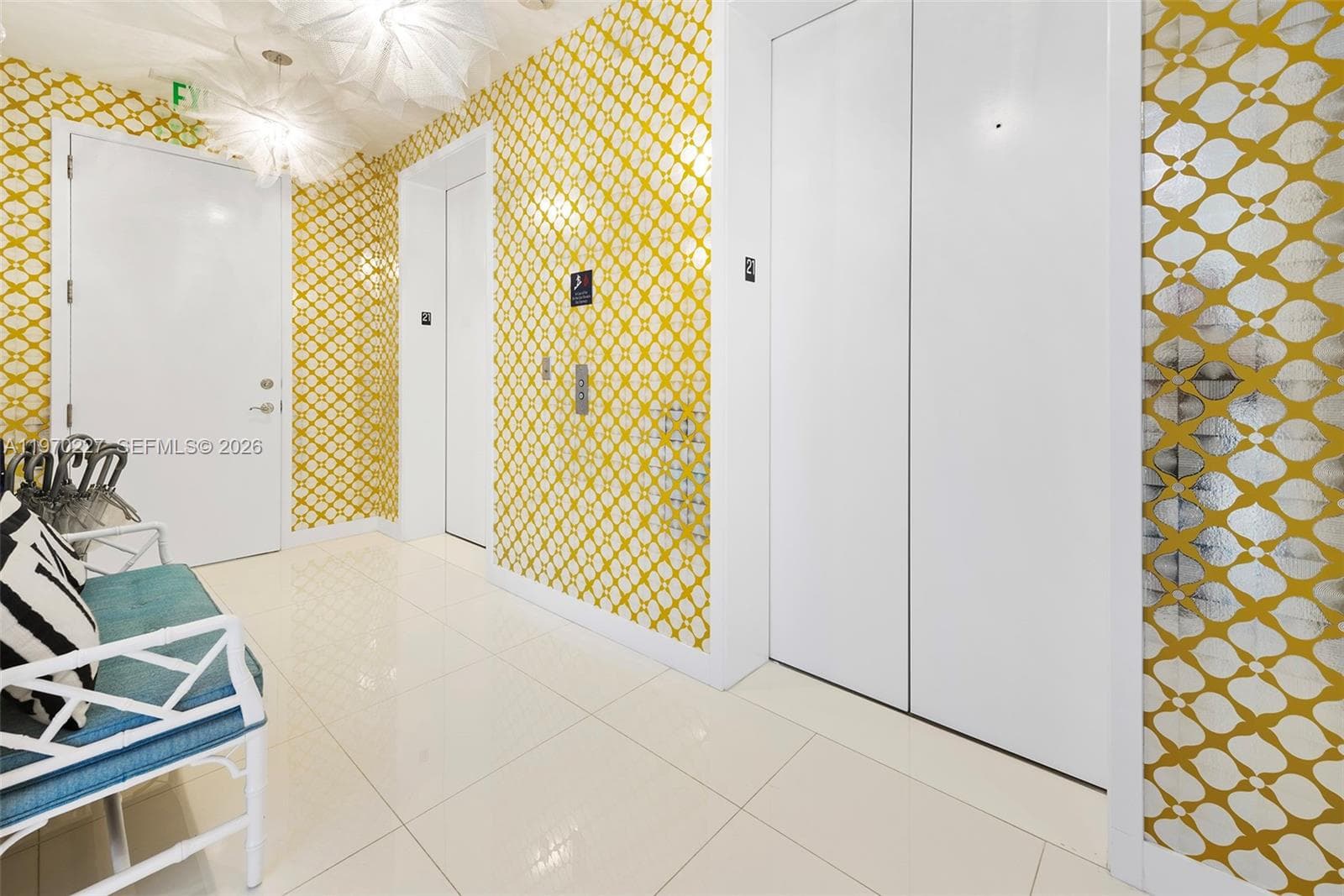 100 S Pointe Dr # 2101, Miami Beach FL 33139 — 33
