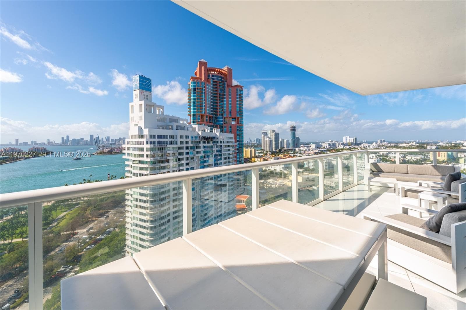 100 S Pointe Dr # 2101, Miami Beach FL 33139 — 41