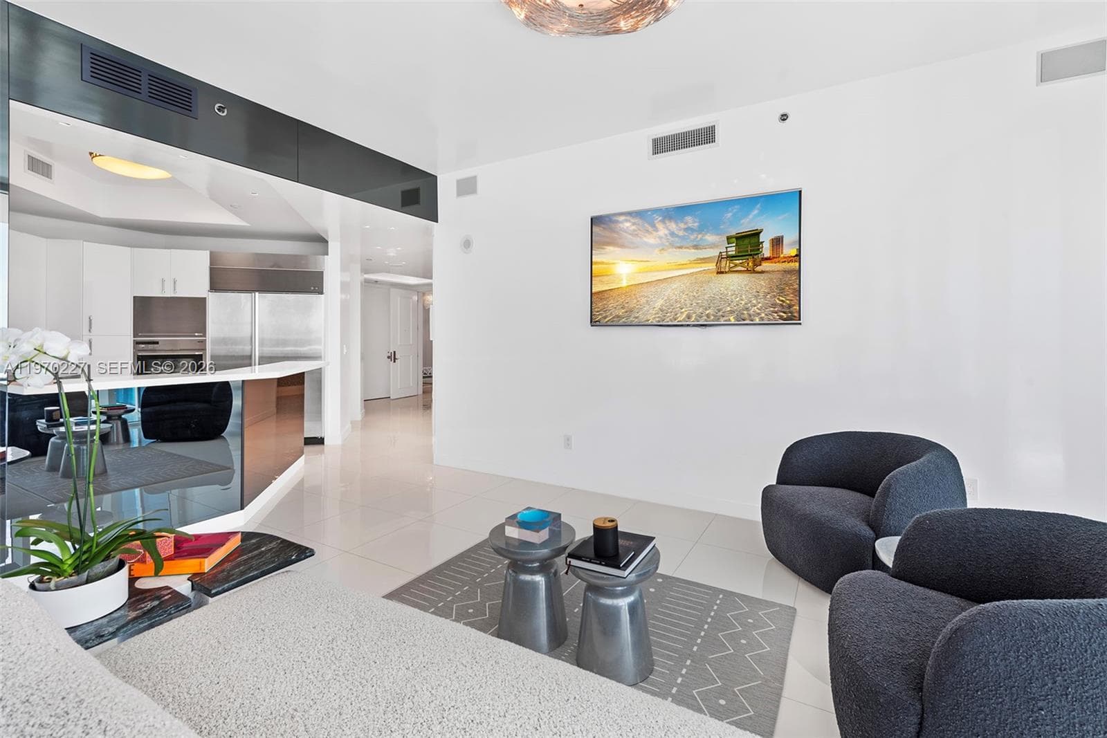 100 S Pointe Dr # 2101, Miami Beach FL 33139 — 11