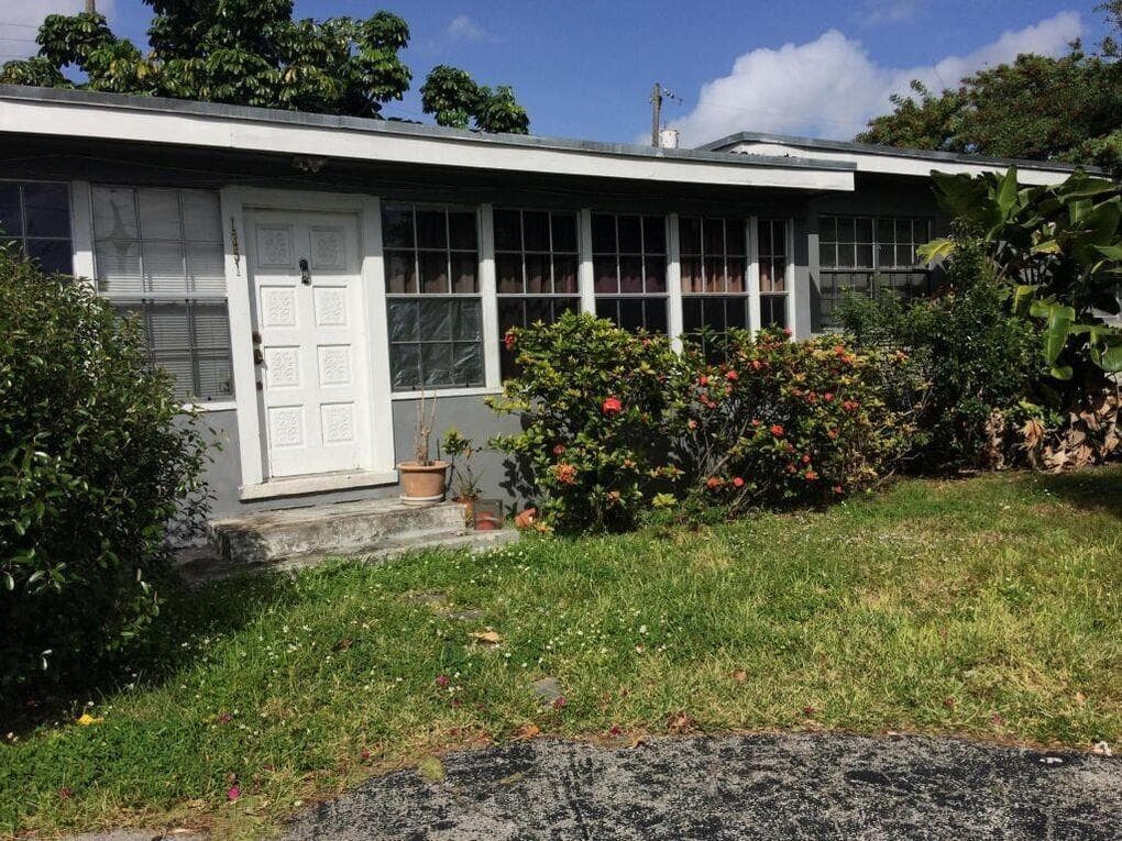 1351 NE 159th Street, North Miami Beach FL 33162 — 2