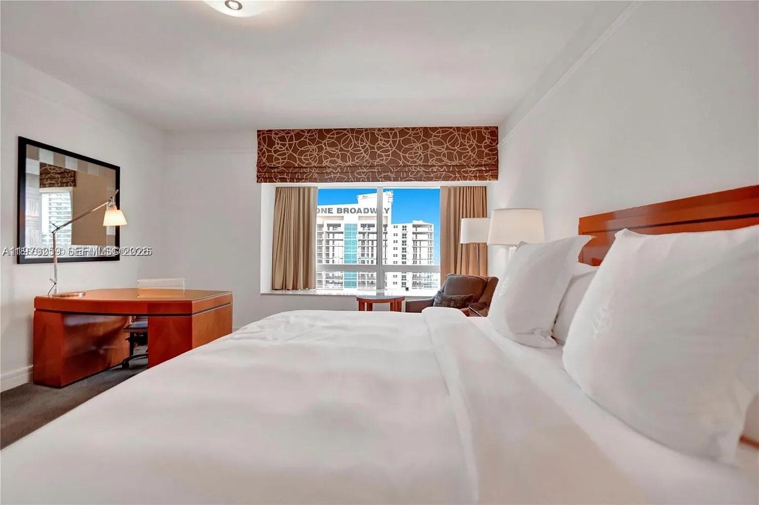 1435 Brickell Ave # 3212, Miami FL 33131 — 10