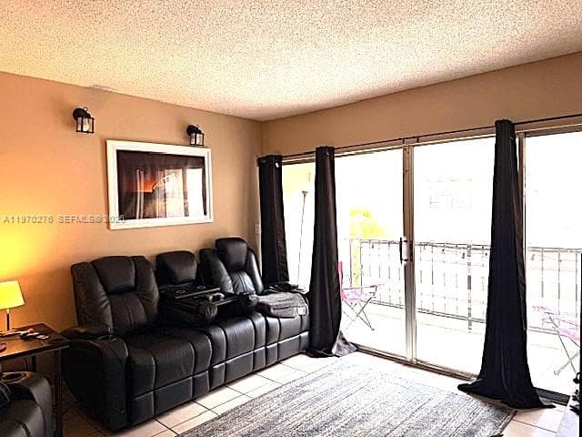 Pineside No 2 Condo, Miami, FL — 4
