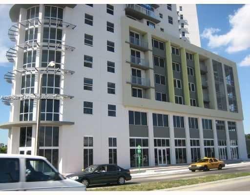 1 Glen Royal Pkwy # 1112, Miami FL 33125 — 2