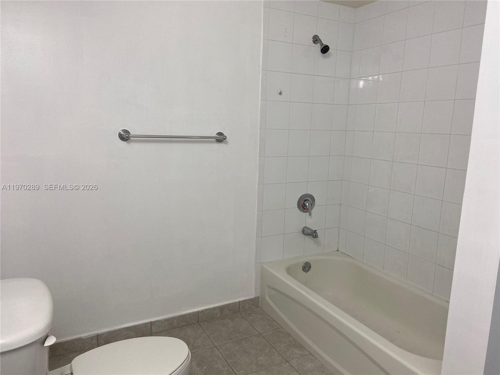 1 Glen Royal Pkwy # 1112, Miami FL 33125 — 11