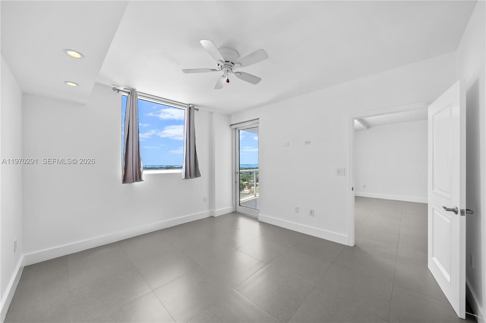 1401 SW 22nd St # 1503, Miami FL 33145 — 6
