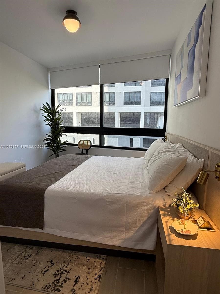 225 N Miami Ave # 804, Miami FL 33128 — 2