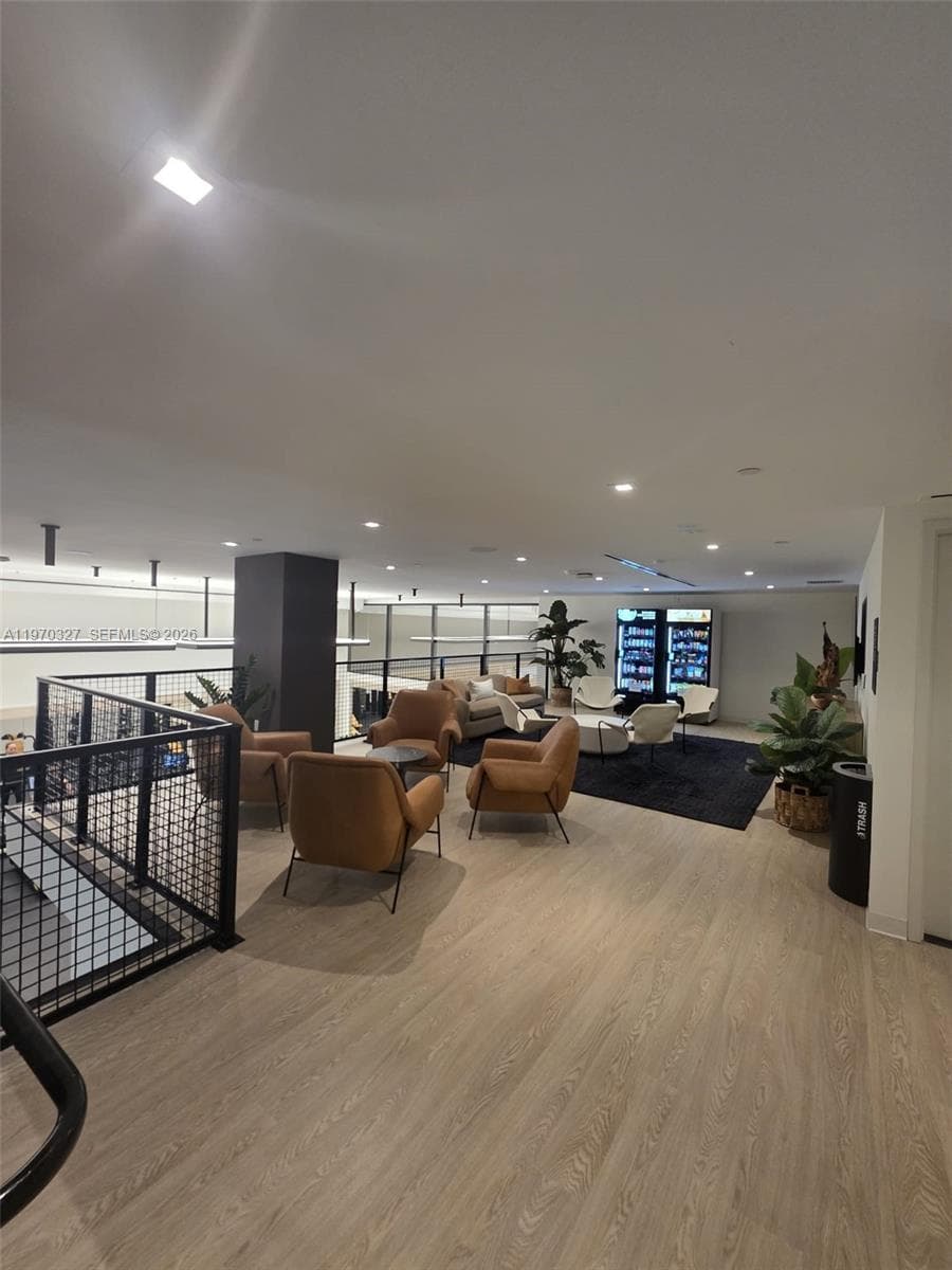 225 N Miami Ave # 804, Miami FL 33128 — 48